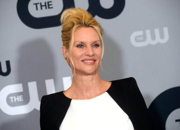 Nicolette Sheridan Exits "Dynasty" - thestarsworldwide.com