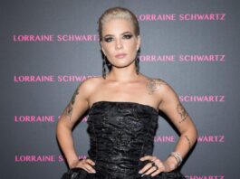 Halsey at The Eye Bangles launch event in 2018