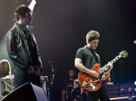 Oasis: Liam and Noel Gallagher in 2008